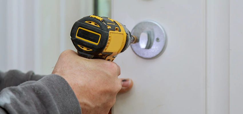 Street Locksmith For Smart Lock Repair in Mammoth Lakes, CA