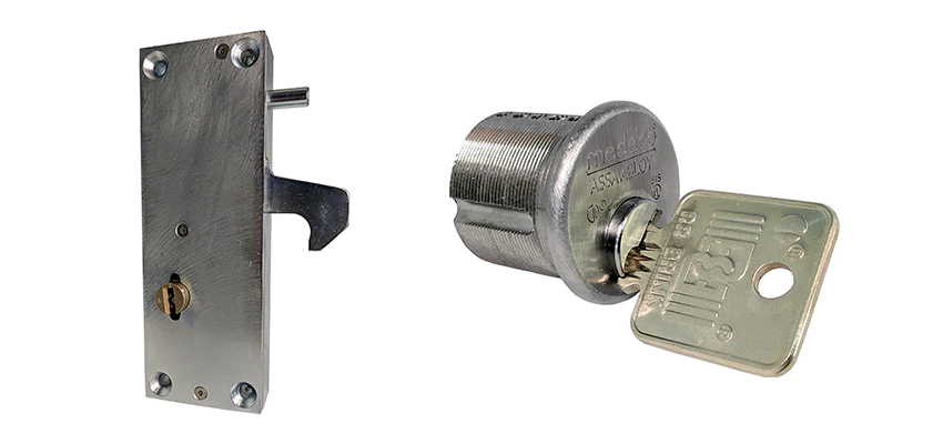 RR Fence Gates Brink Locks Repair in Mammoth Lakes, California